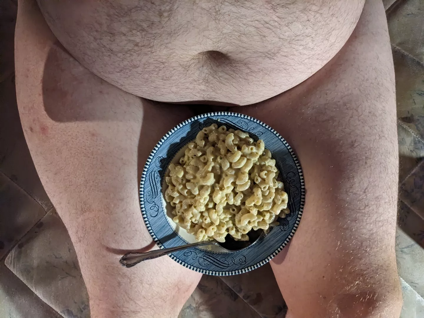 Mmm, Mac and Cheese... It Does a Growing Belly Good 😊