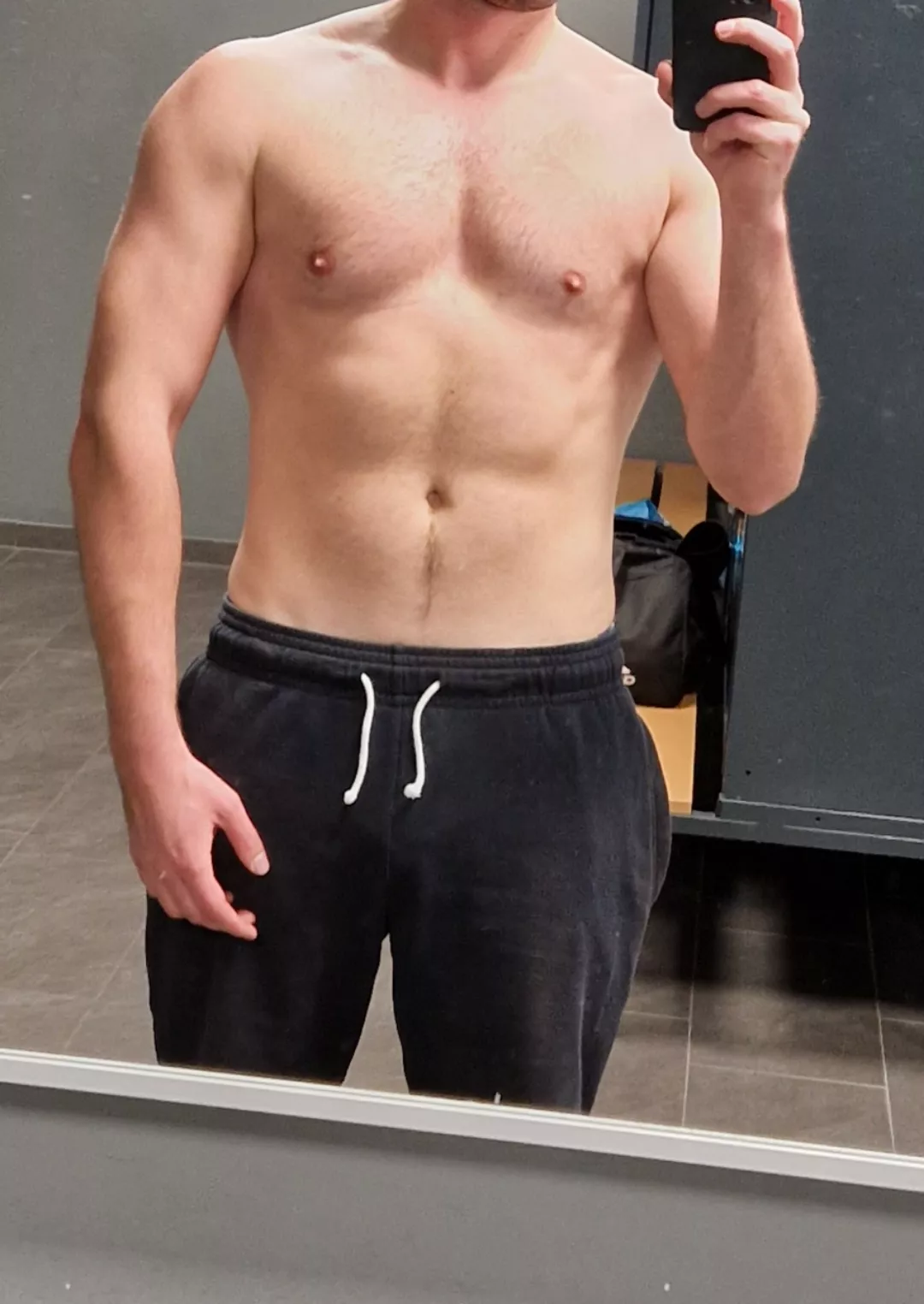 [Mr] ever wondered what your teacher looks like under his shirt? ;)