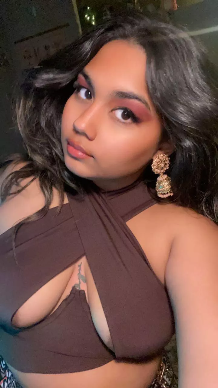 Need warmer weather so I can wear this top again