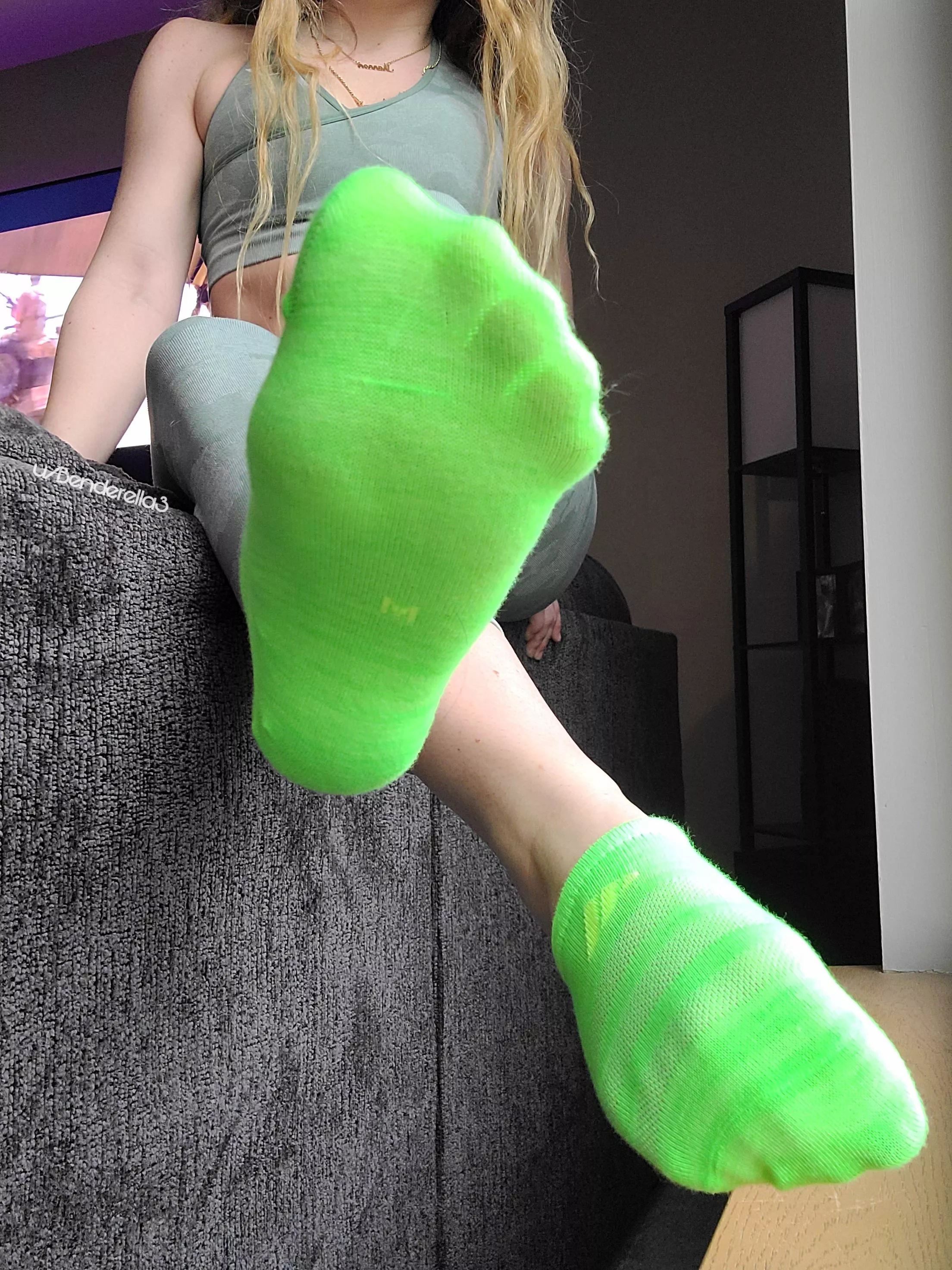Neon Green & Tiny Toes