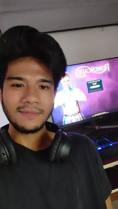 Off from work. Getting haircuts after playing games. RuneScape anyone?