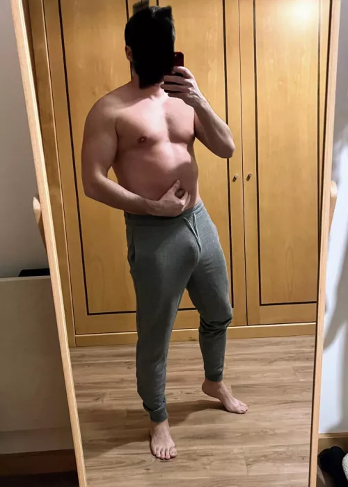 pre gym pic, got some stares