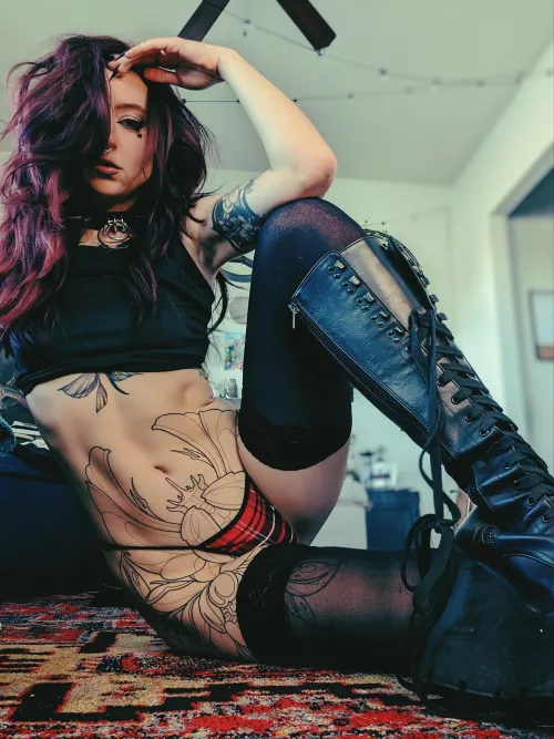 Someone come tie my boot lol apparently I'm bad at it