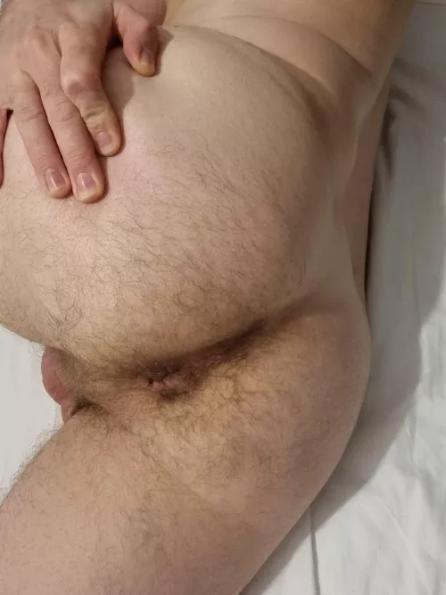 Spread them wide. Fresh for your tongue