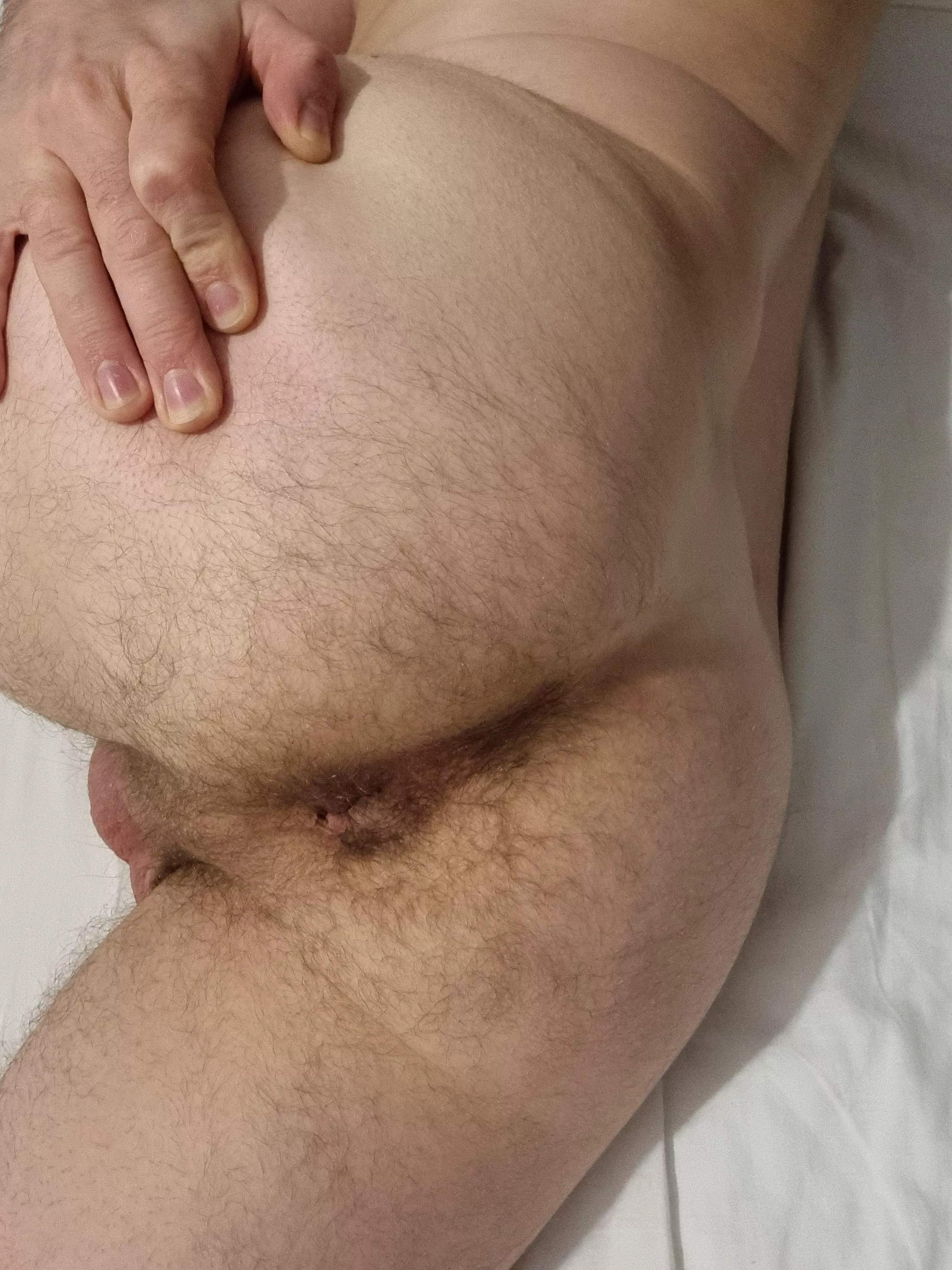 Spread them wide. Fresh for your tongue