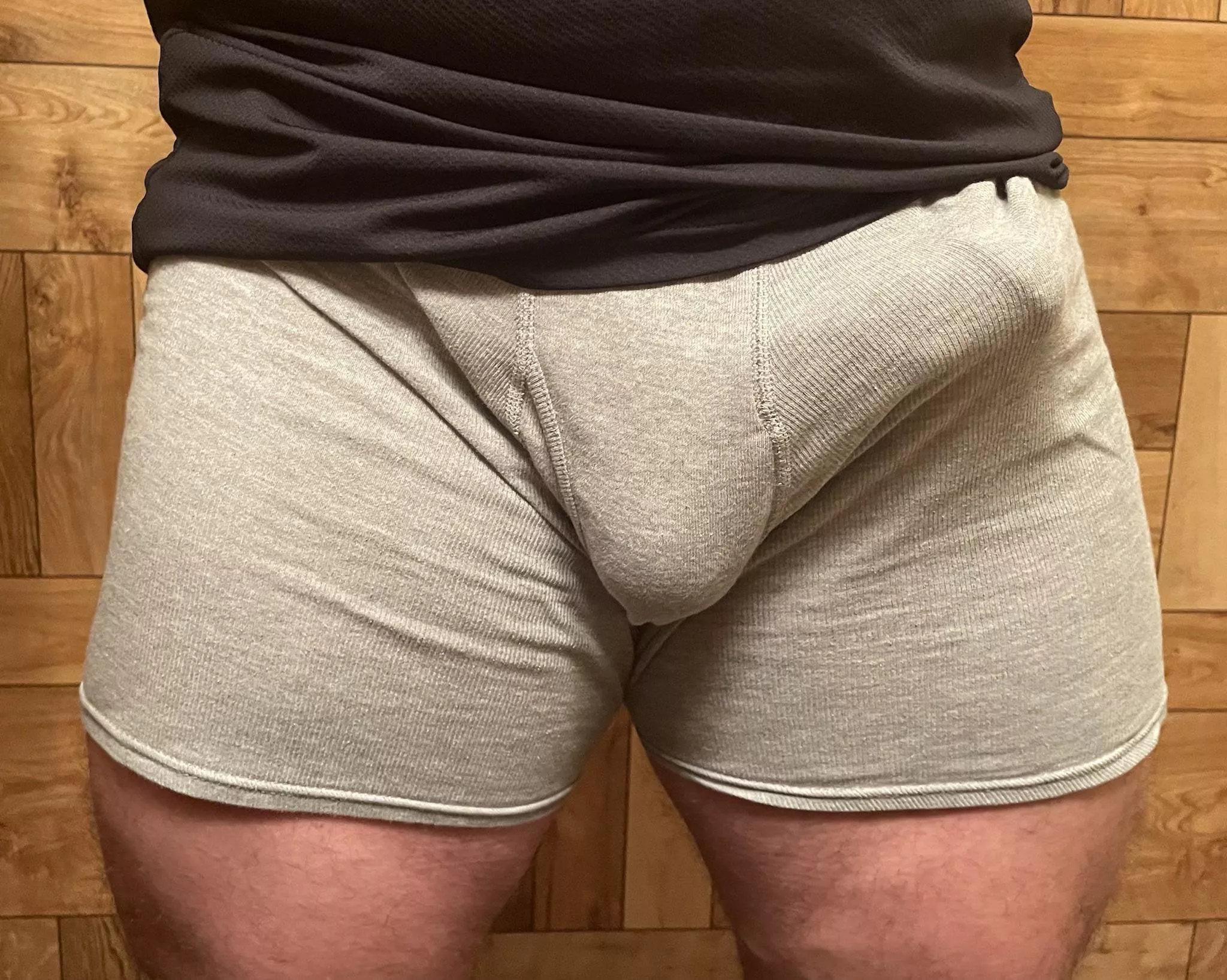 Thick thighs and thick outlines