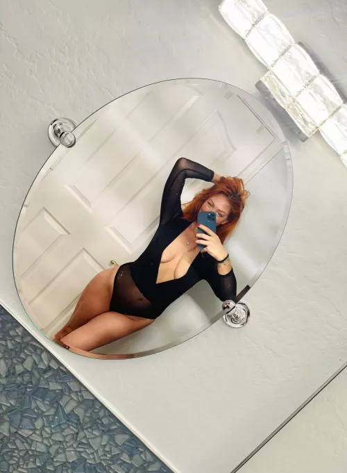 This could be your morning view…. 😘 still looking for my plaything!