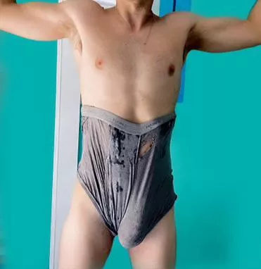 When you’re so damn tired of the weight literally ripping your underwear