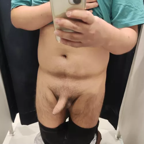 while I'm in the fitting room, anyone interested in trying this out?