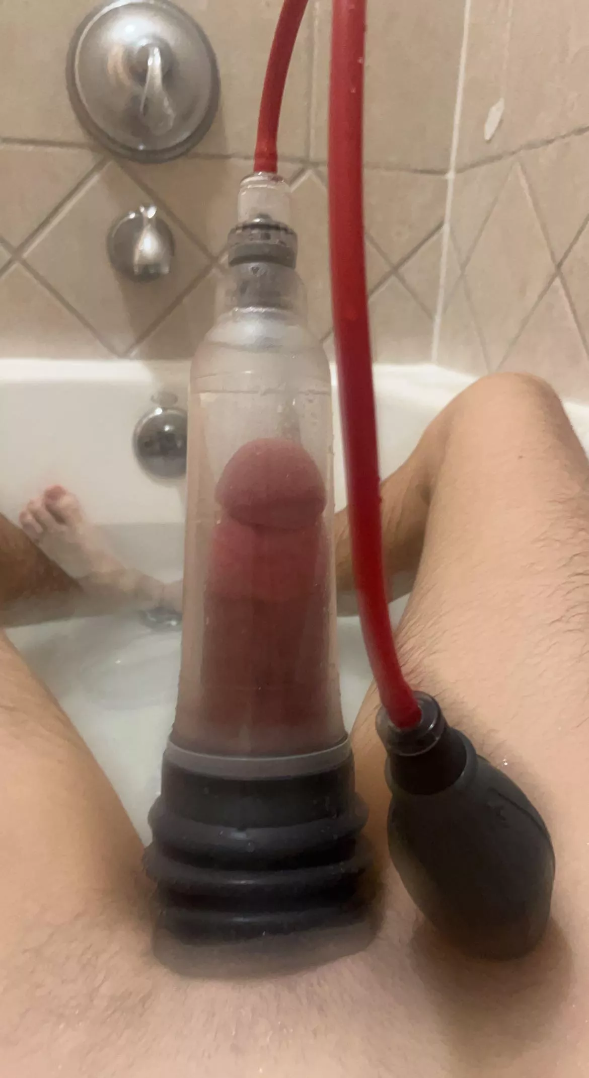 18 - Took a Month break glad to be back - dms are open to talkin abt pumpin