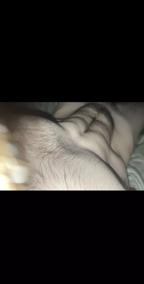 22 M @something202958 slim/fit preferred, straight +