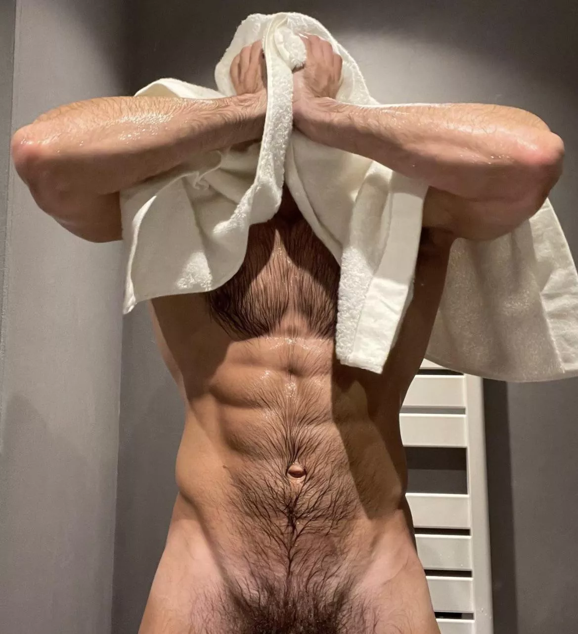 26 alpha. Like to be admired. Don’t send me nudes. Brucekaiser22