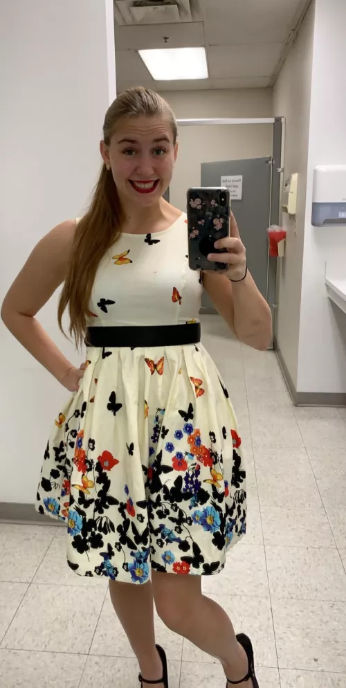 27F What do you think? I think I look innocent 😈😂