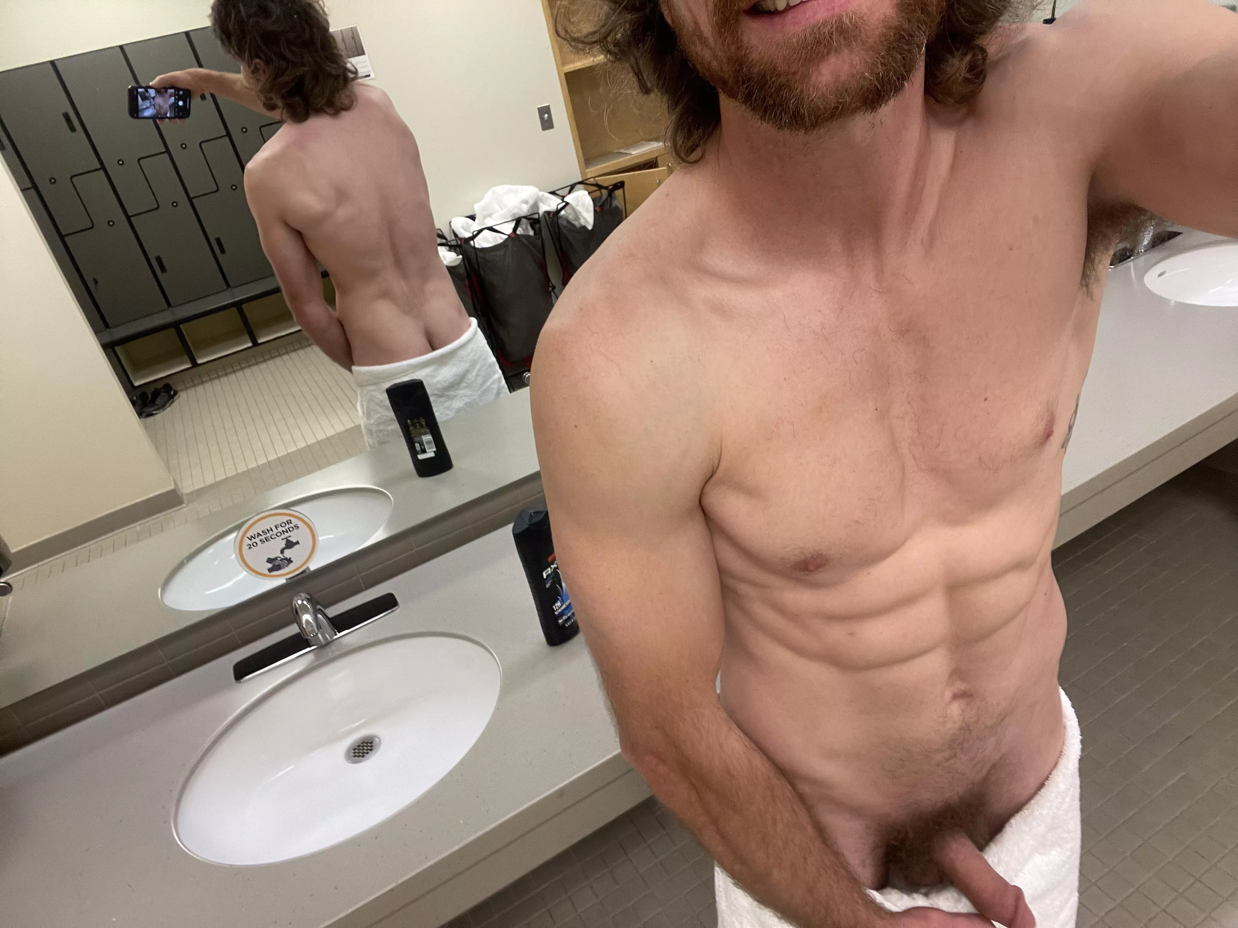 [32] trying to get a little artsy😊