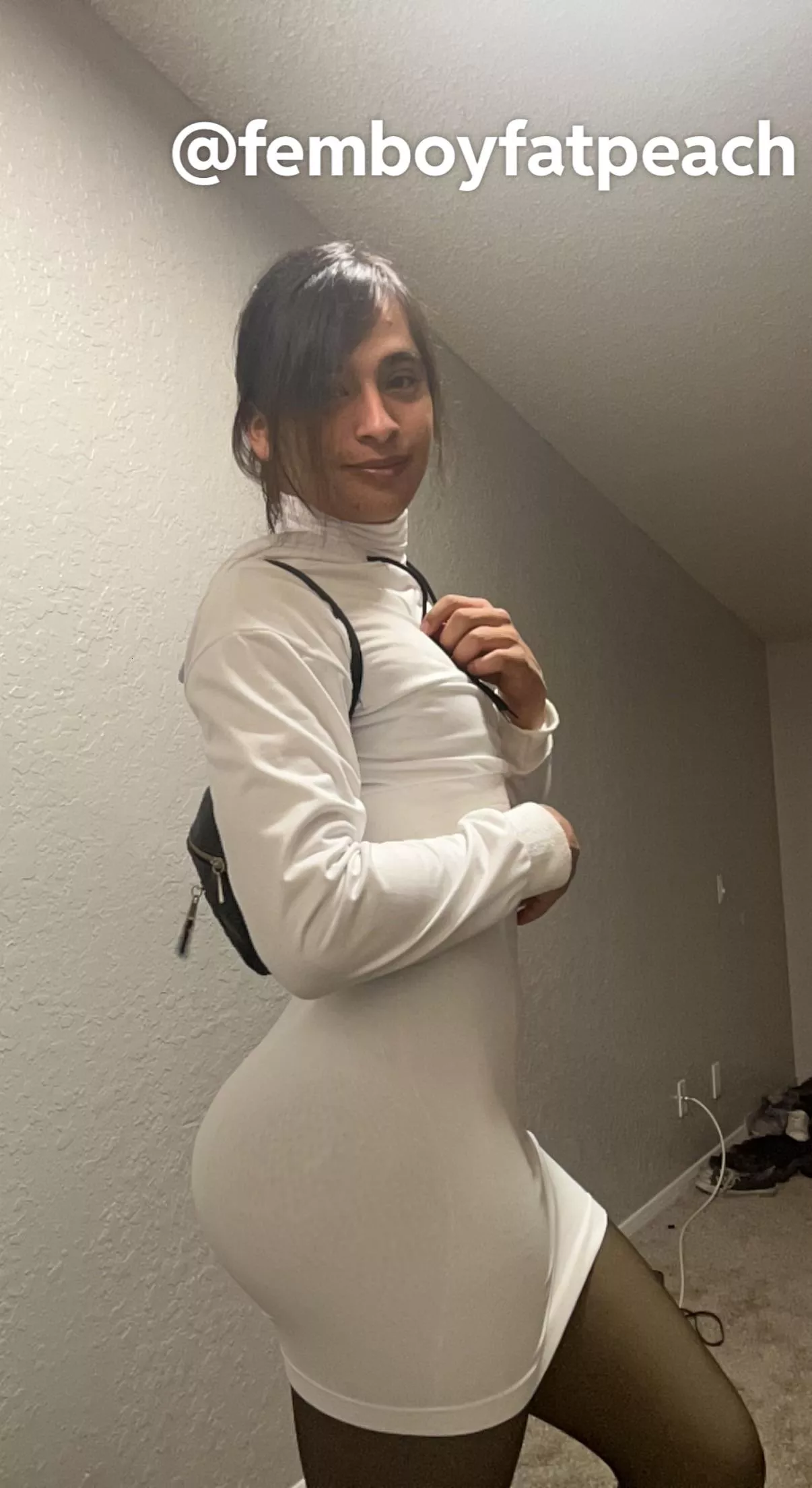 43 inches of natural Femboy ass waiting for you sir.