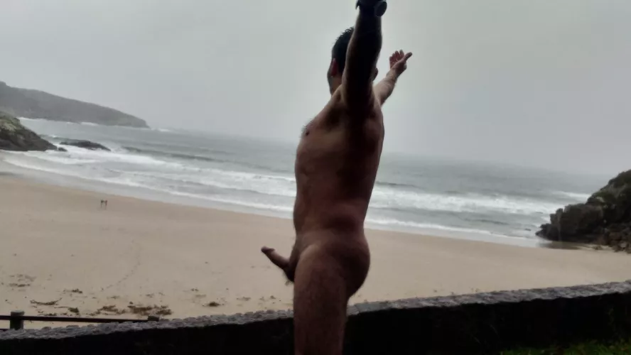 beach boner under the rain