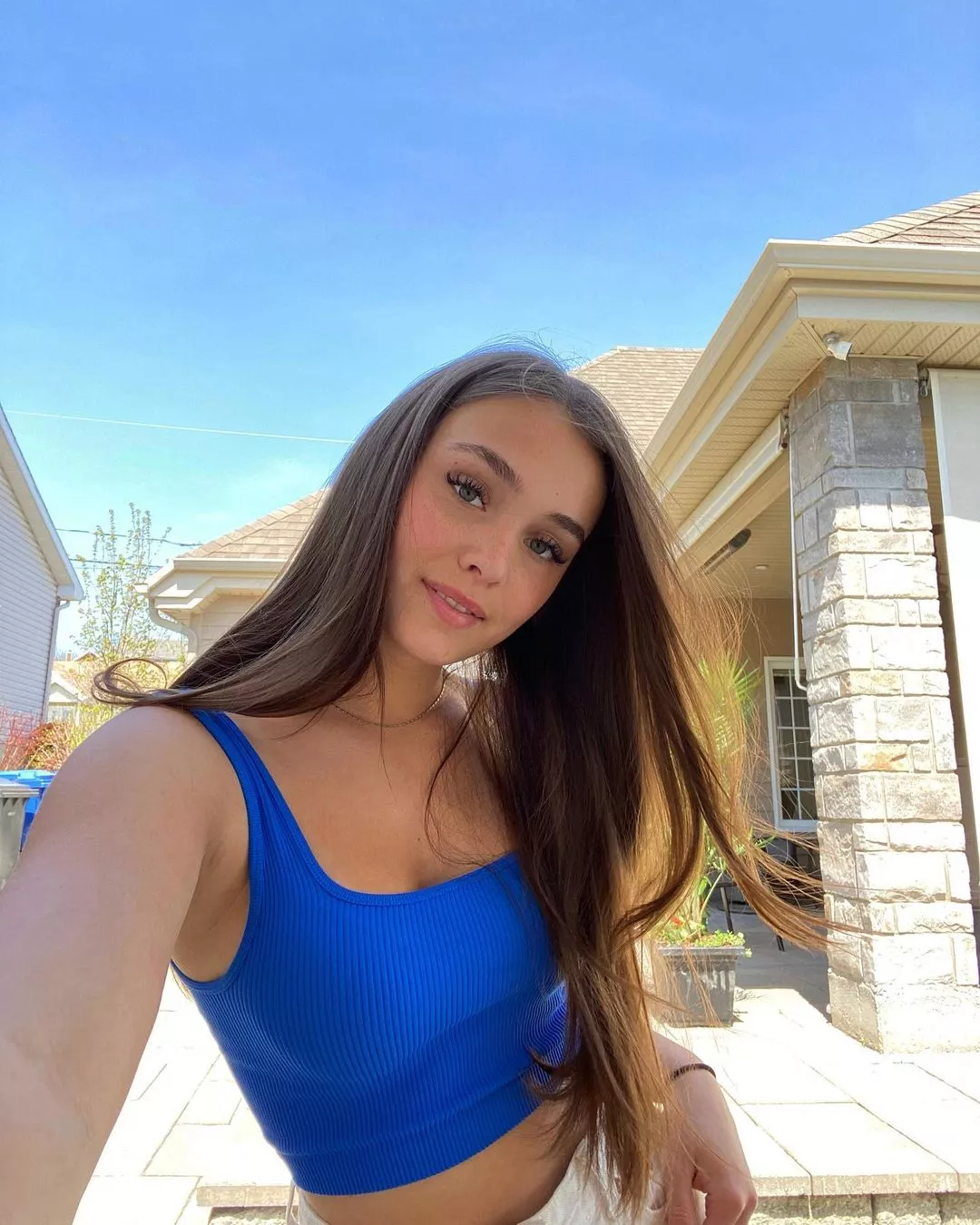 blue top