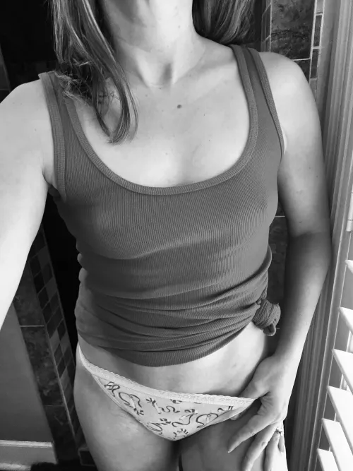 Can you tell what’s printed on my panties? 🤔