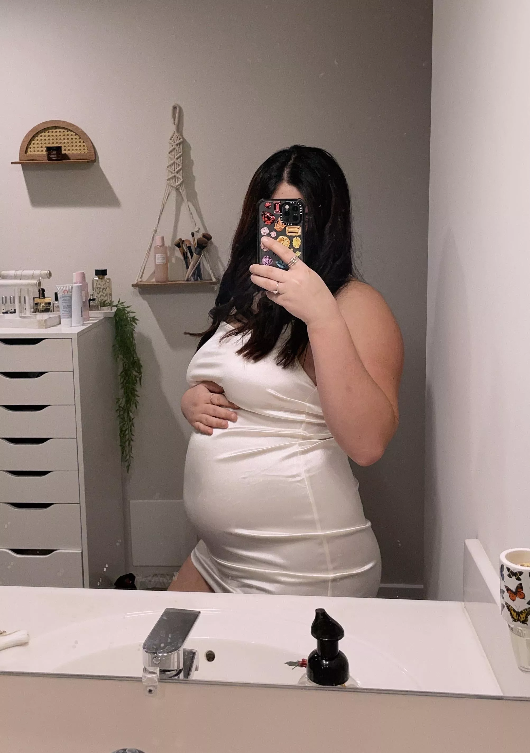 Can’t stop over feeding this belly 🐷