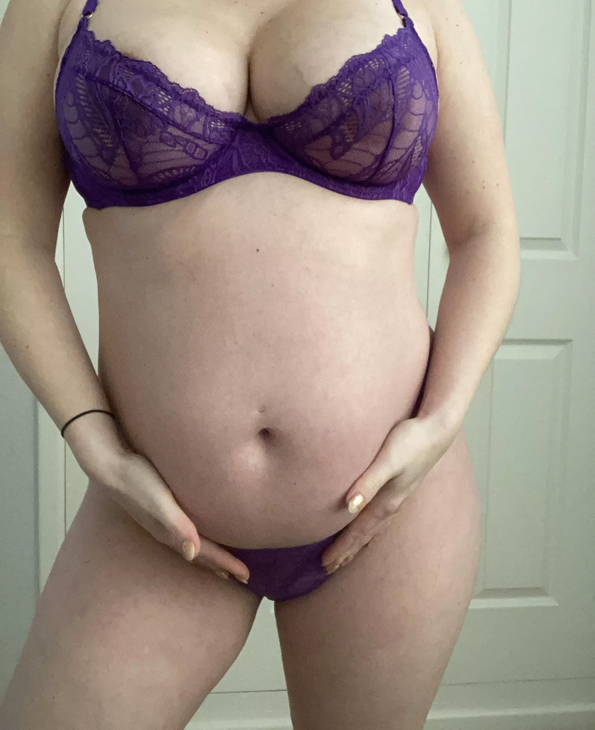 Come say hello, link in bio 😈😈