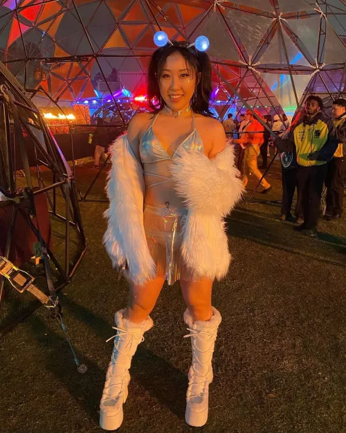 Cute Alien at Countdown