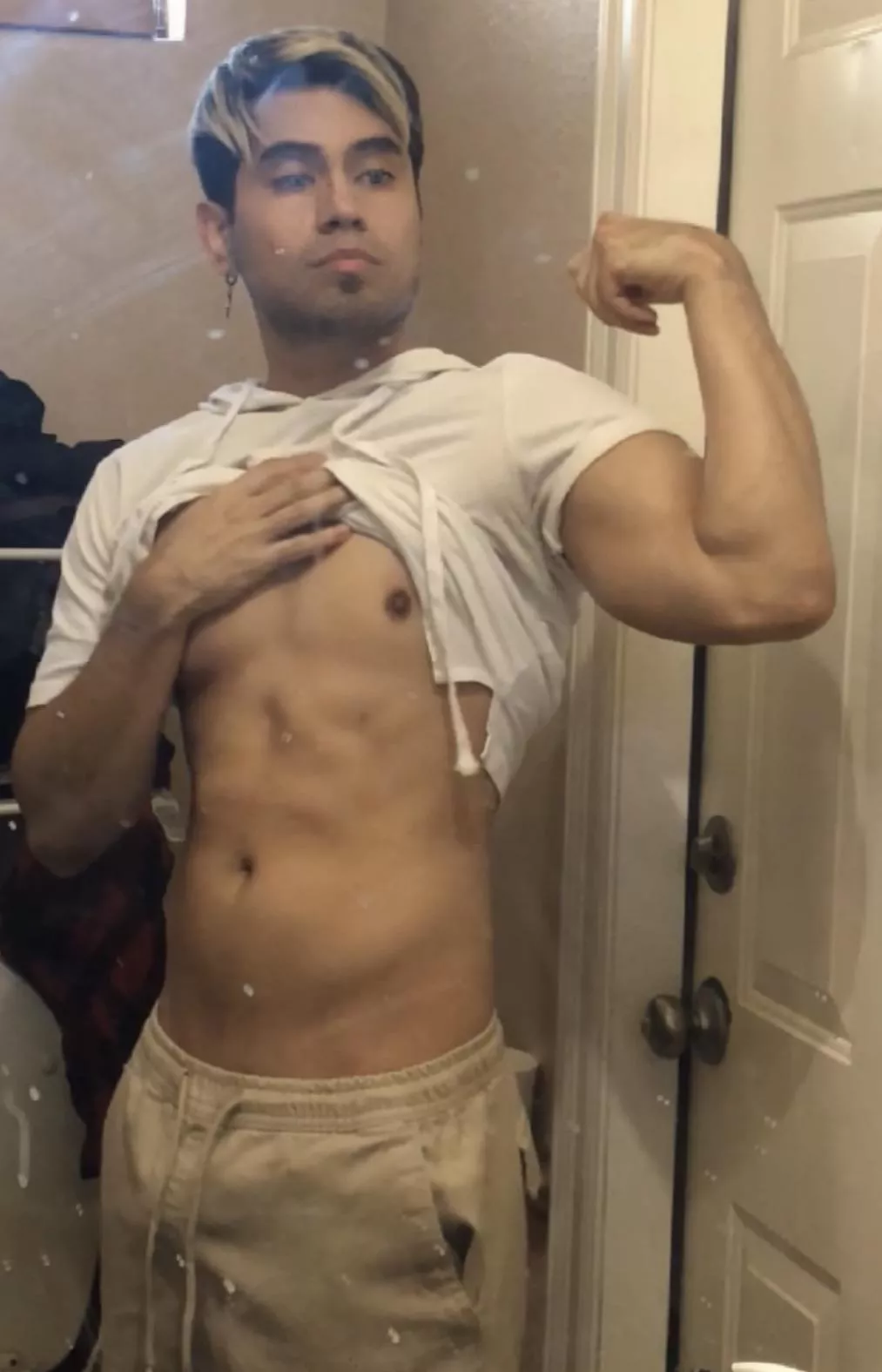 Dirty mirror pics and stuff (m)