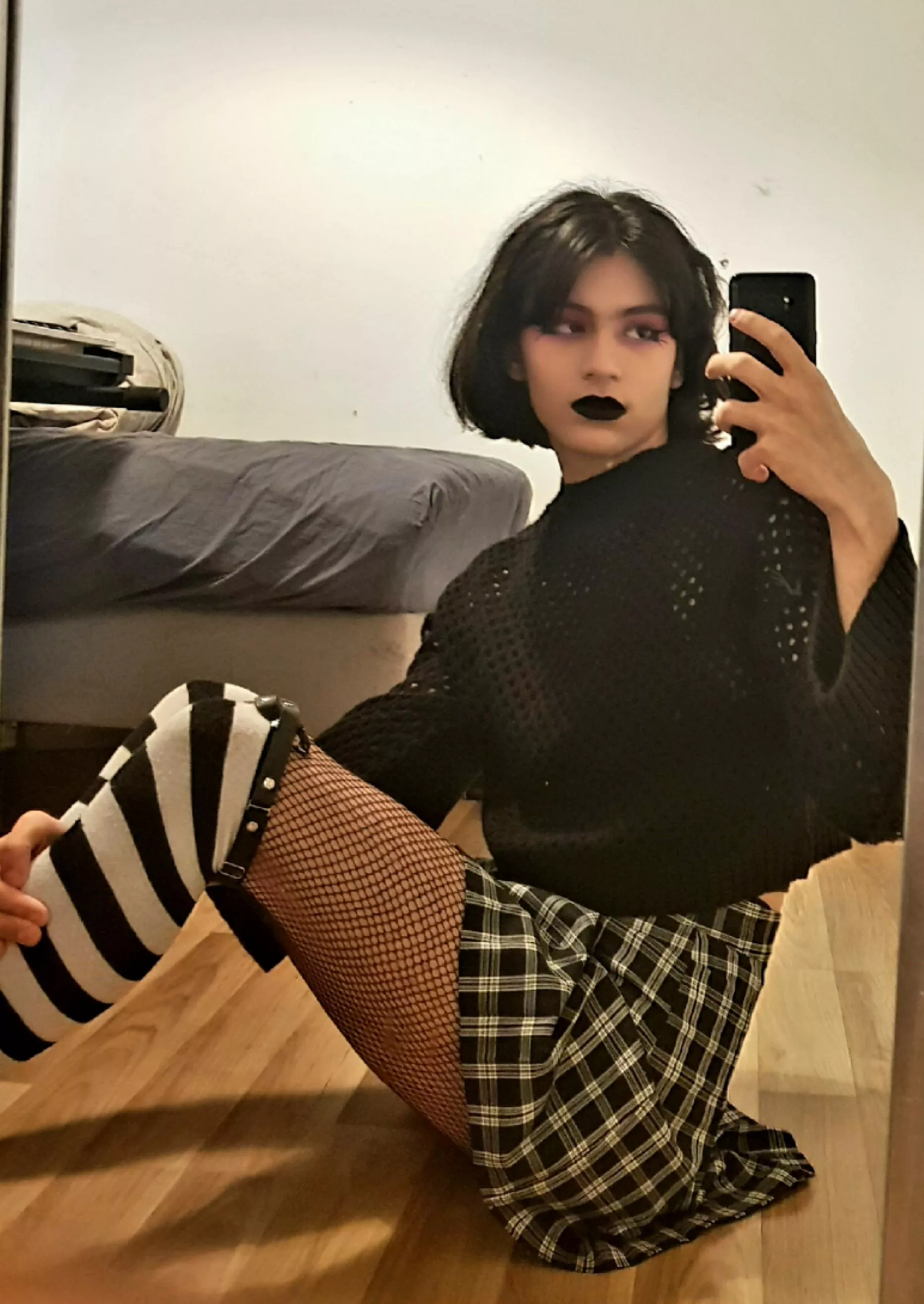 Do I pass the alt-girl cuteness test?