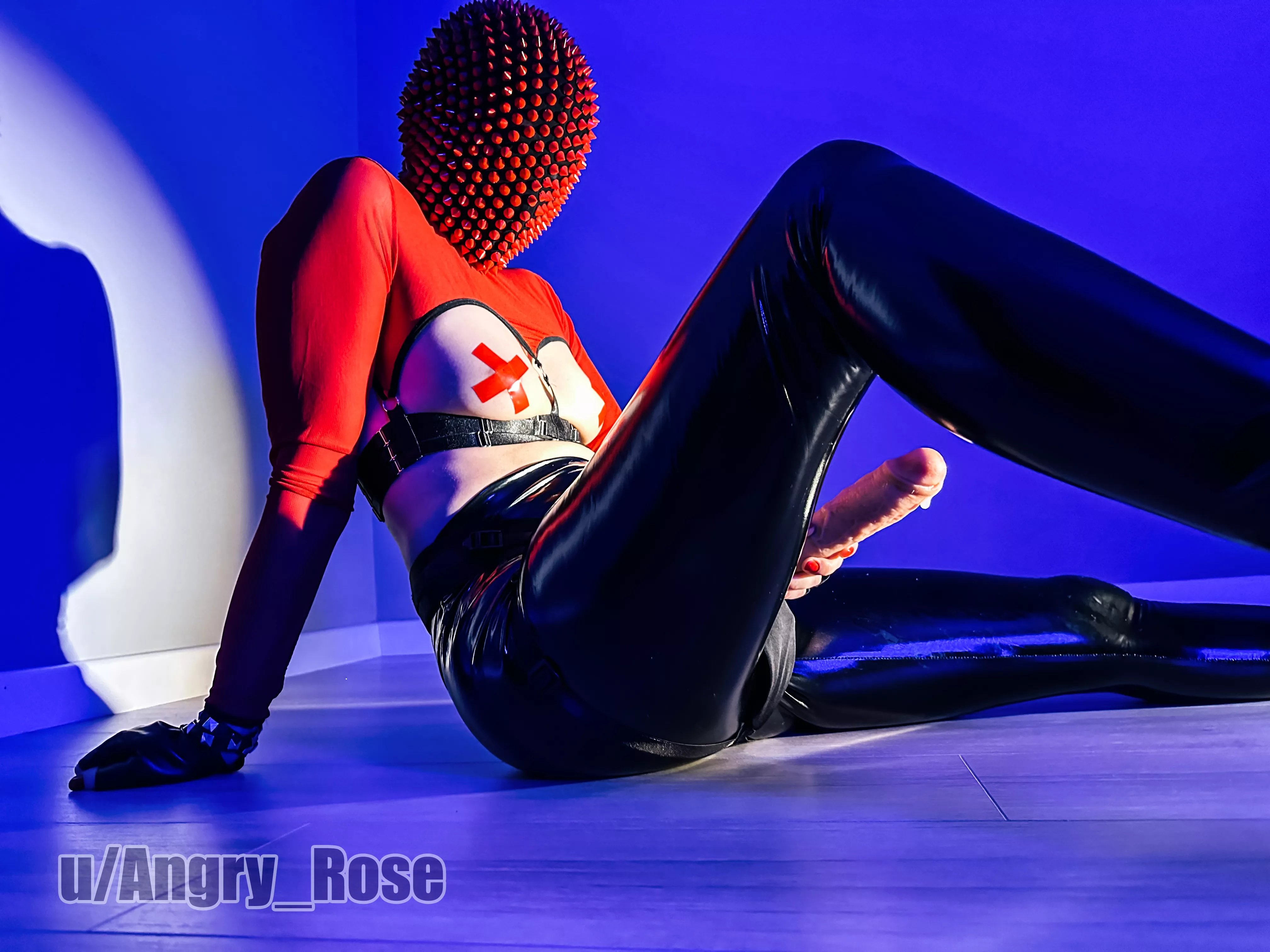 Do you want to know how this CUM tastes? 💦