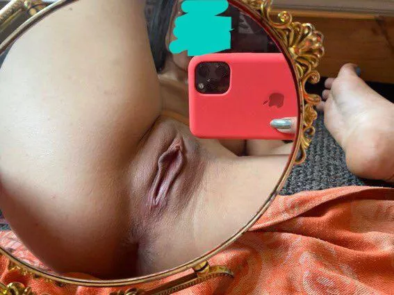 [F] 26y photo so can for normalnude?