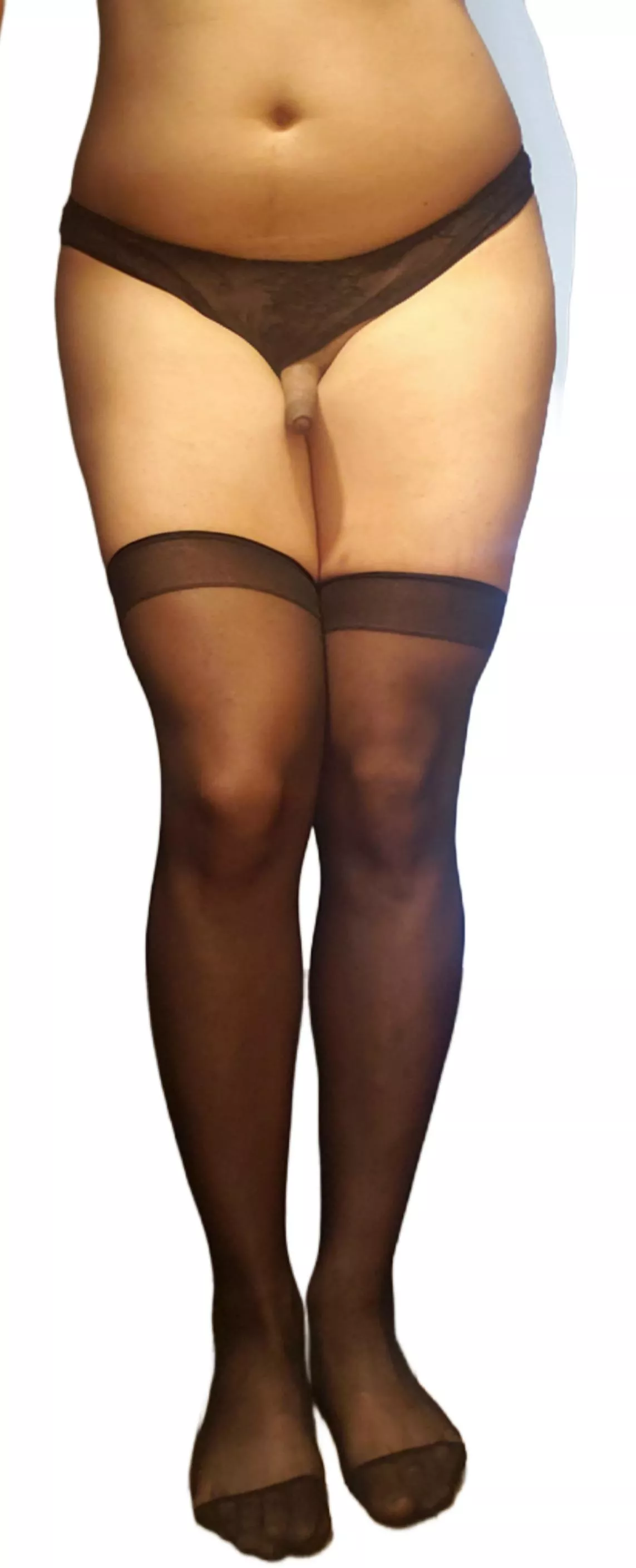 feets, legs and pussy 🥰