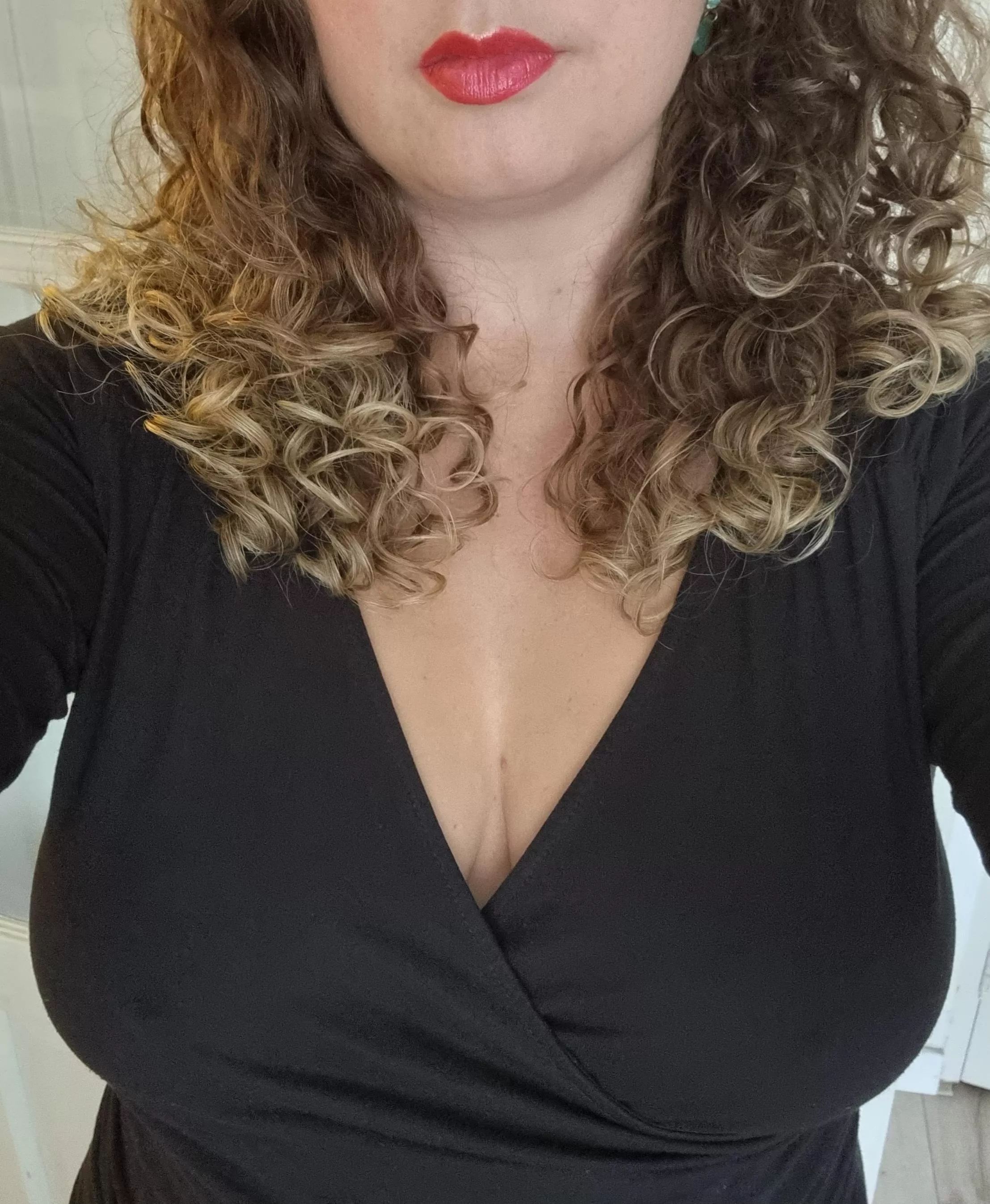 Going out to dinner tonight 😋