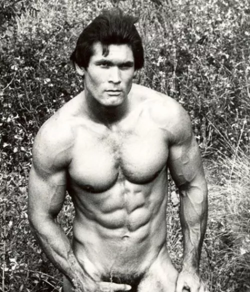 “Gordon Grant” …