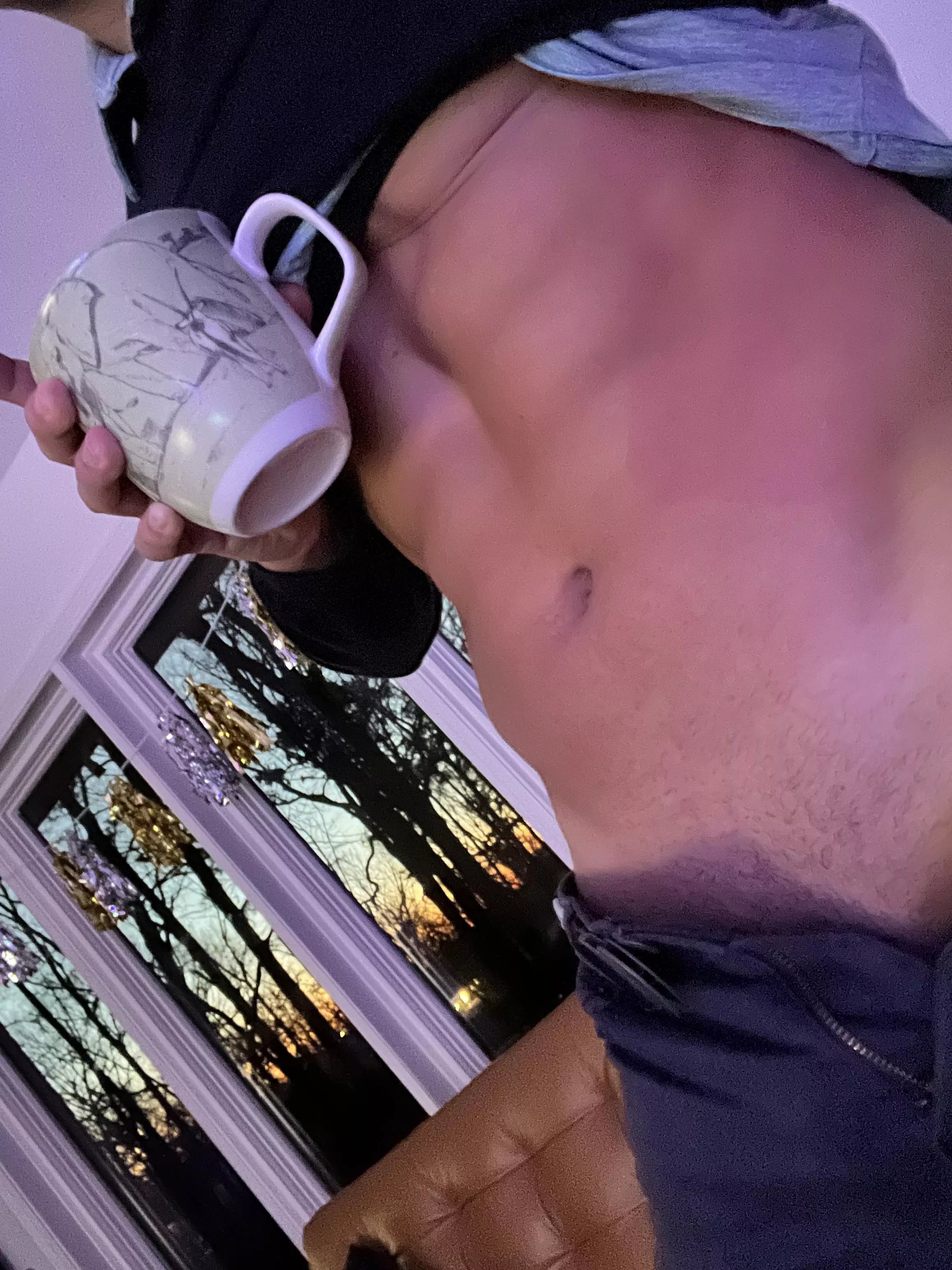 Had to catch that gorgeous sunrise! Happy thirsty Thursday coffee crew!