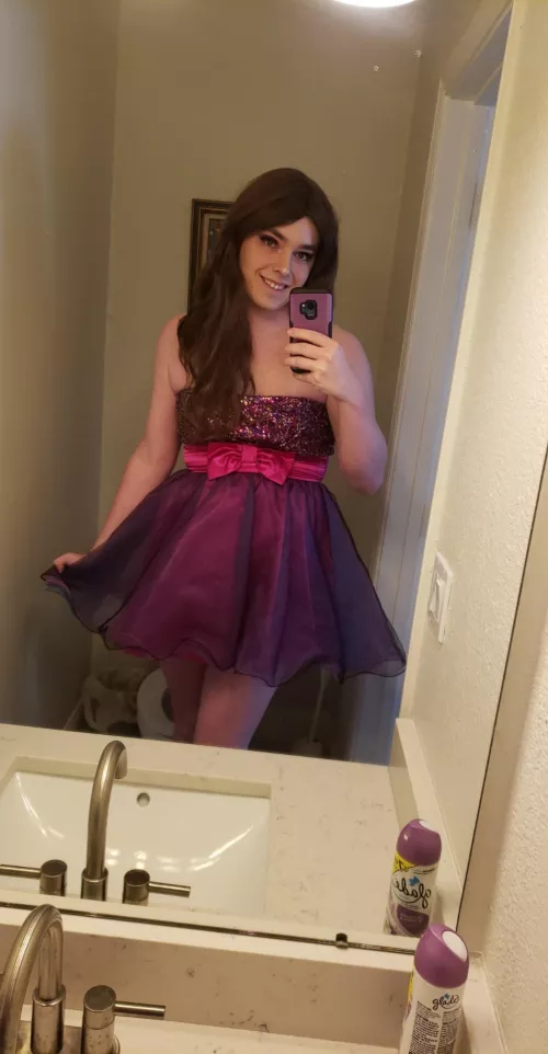 Hope my sister doesn’t mind me sneaking on her old prom dress