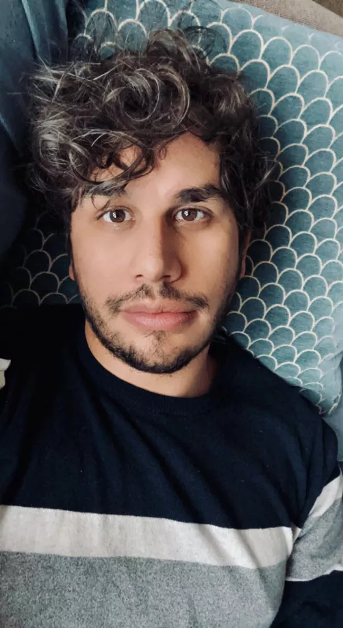 Hoping to keep these grey hairs looking good!