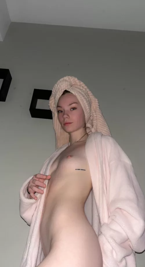 How do I look in this one? F18