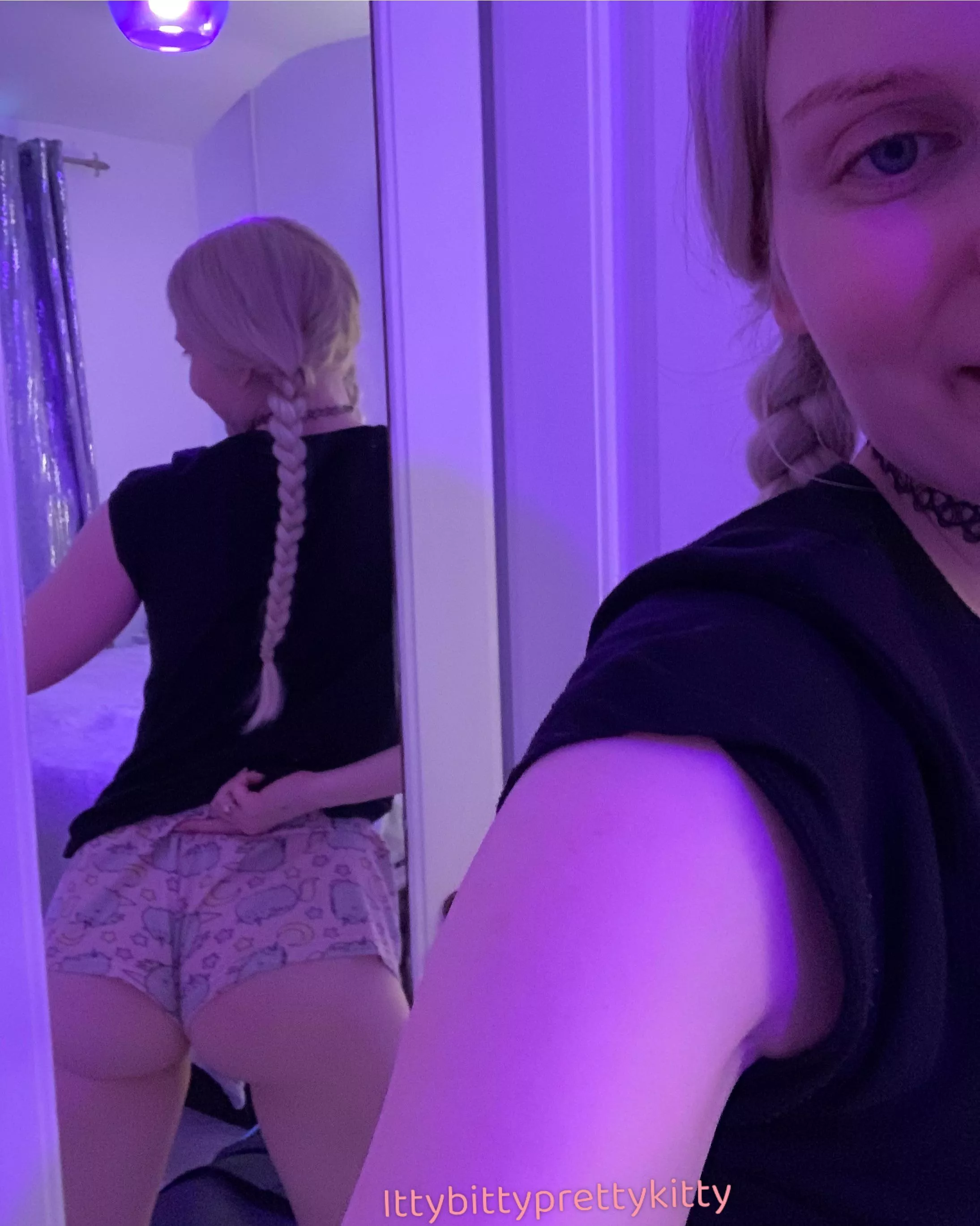 How does my wedgie look?