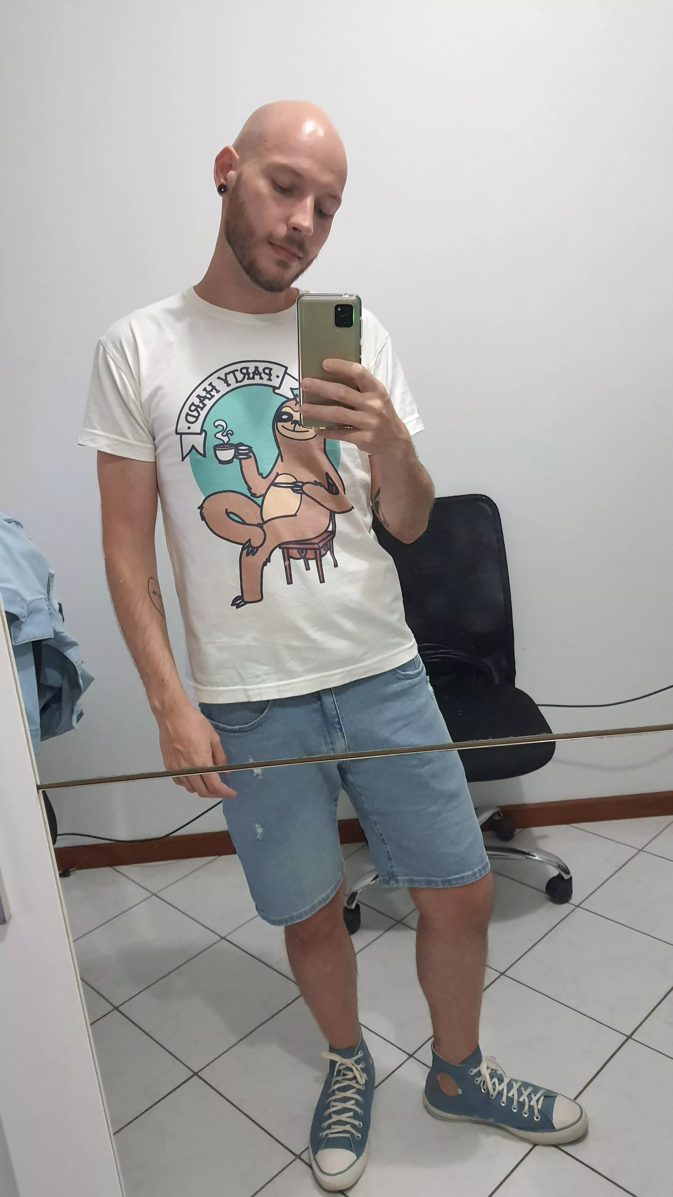 I need a better mirror