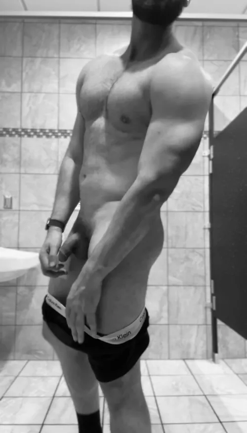 I want a workout buddy. aaronp_fl