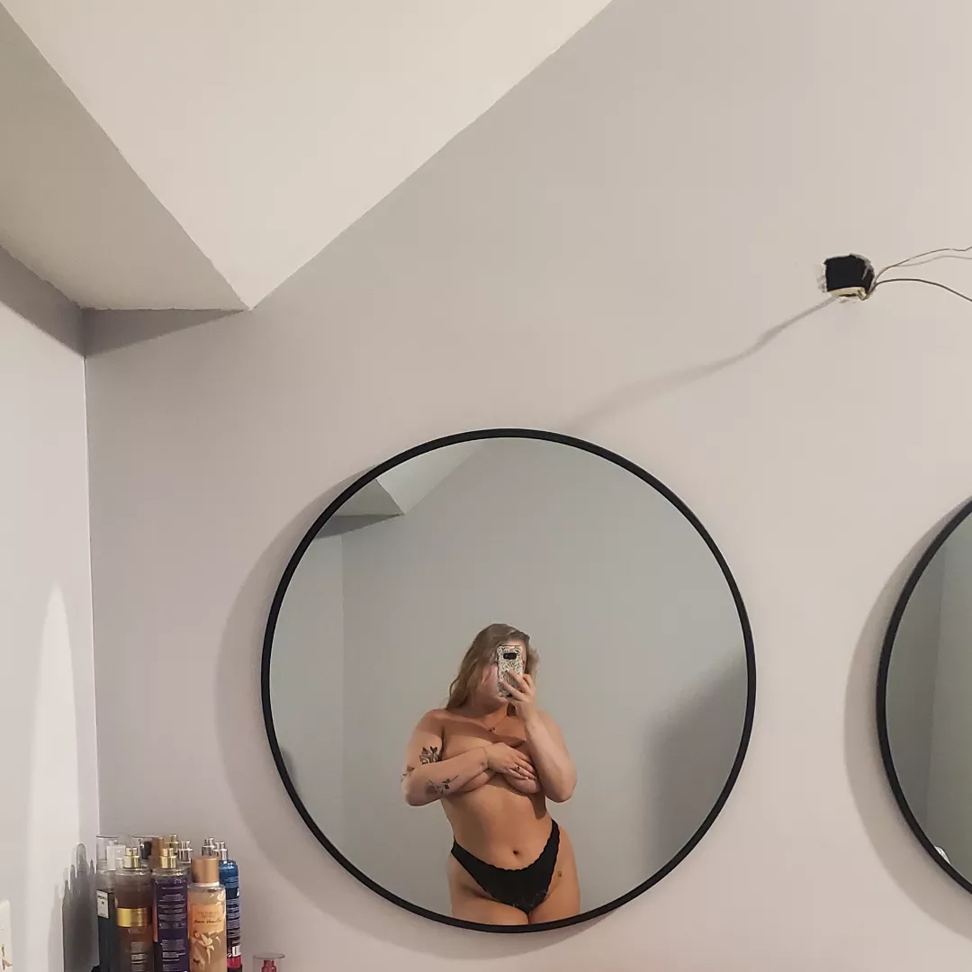 🖤 let's start a mutually beneficial relationship