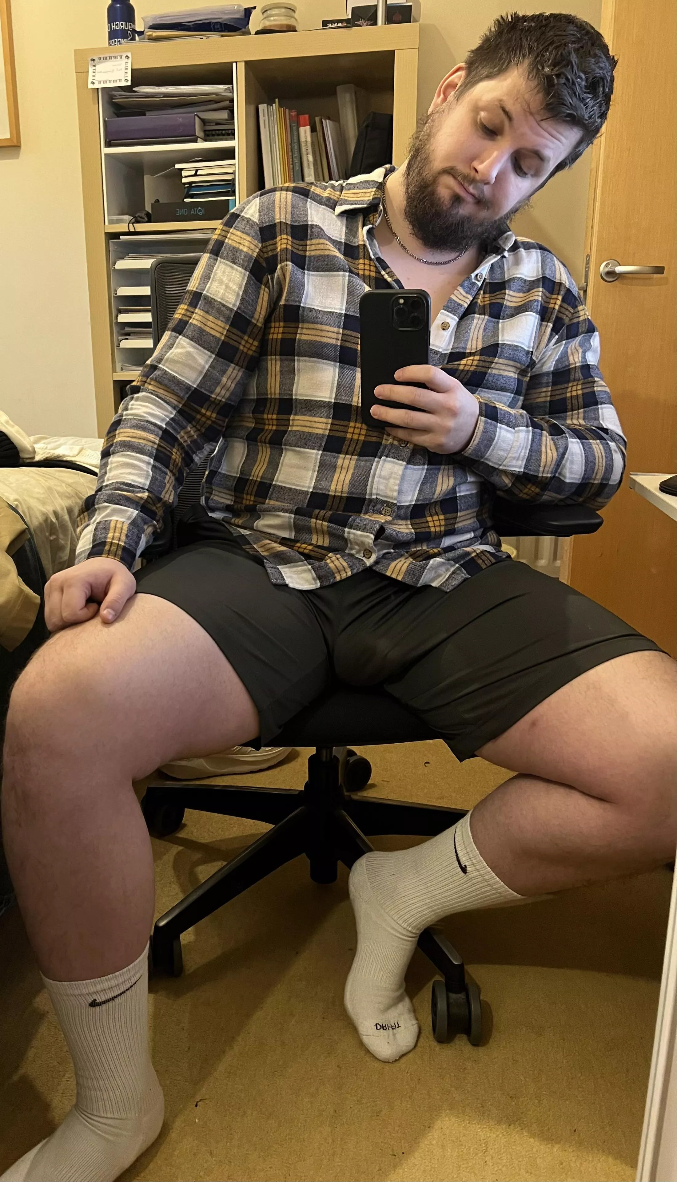 “Morning” everyone 😝