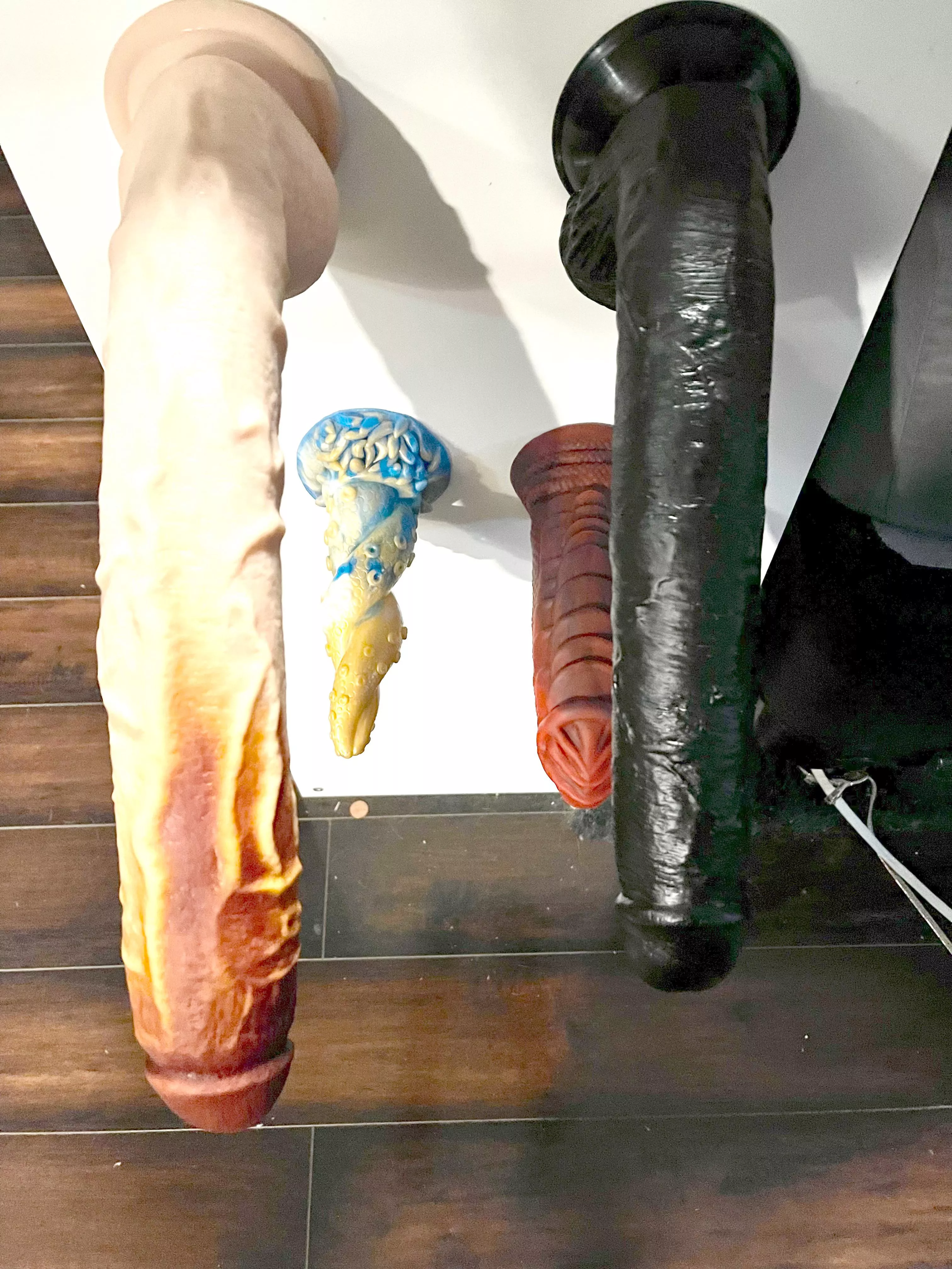 My favorite toys in my collection that I use regular 🤤 which one do you want me to use next?