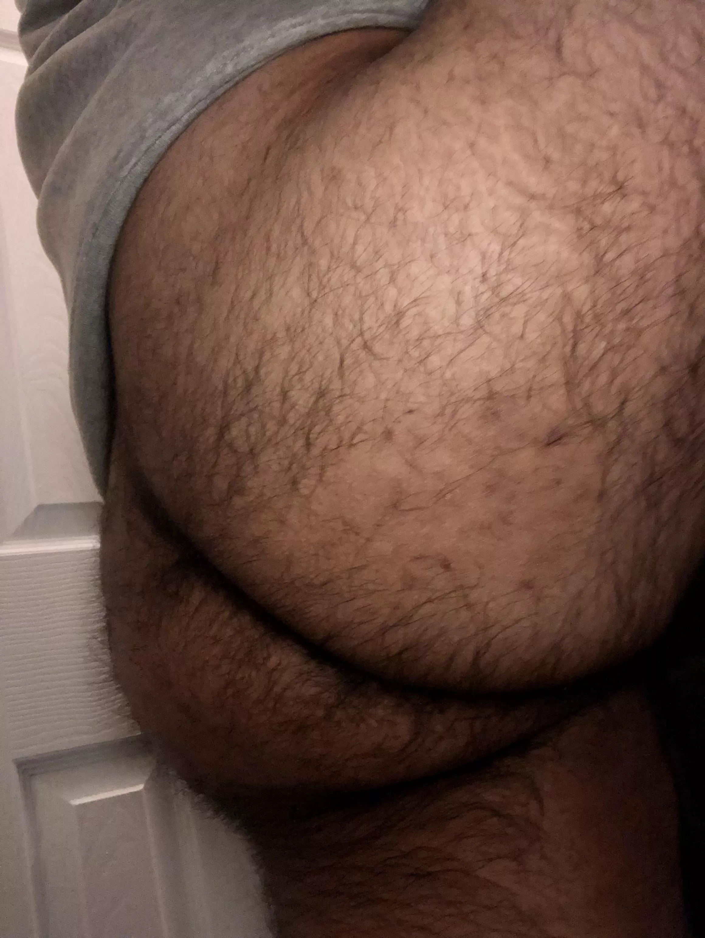 Need someone to grope my ass hard