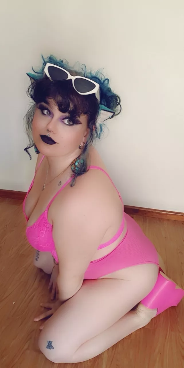 New years sale! 60% off!! 2k+ media and never any PPV ♡ biggest sale of the year, get in while you can 😍🌠 Stoned.Bambi