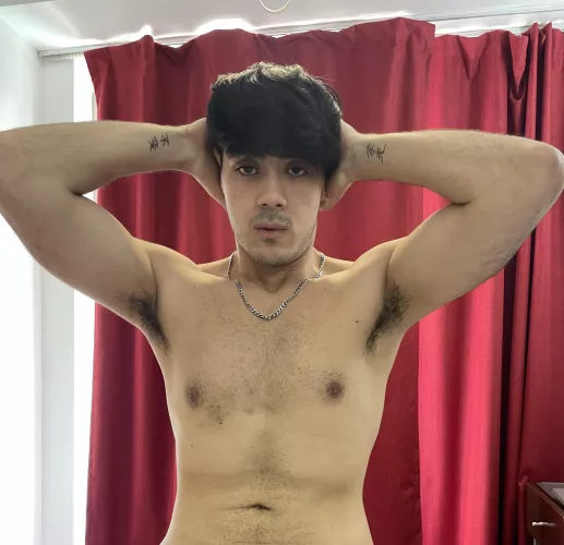 Please be honest do you like suck armpits?