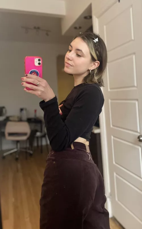 So pumped about these funky pants! (F)