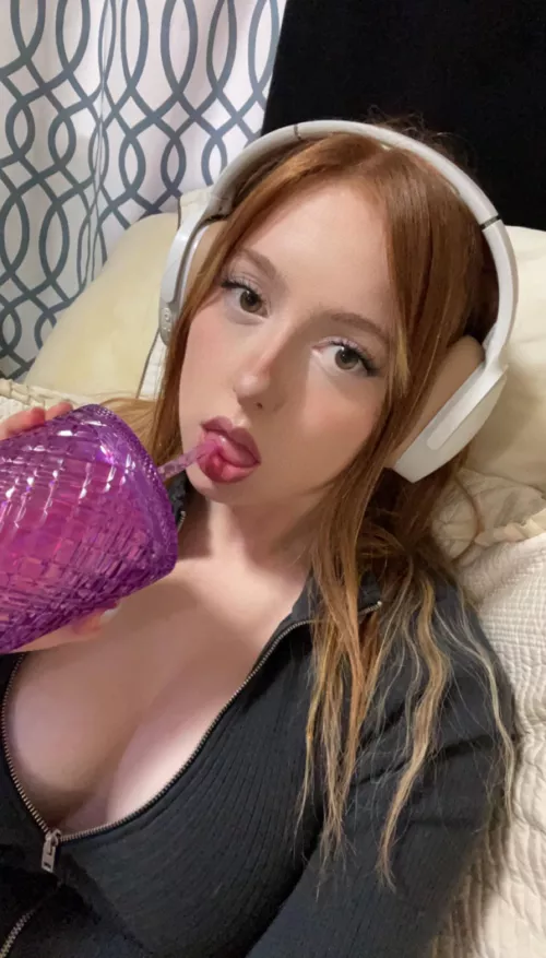 Someone come cuddle 🧸