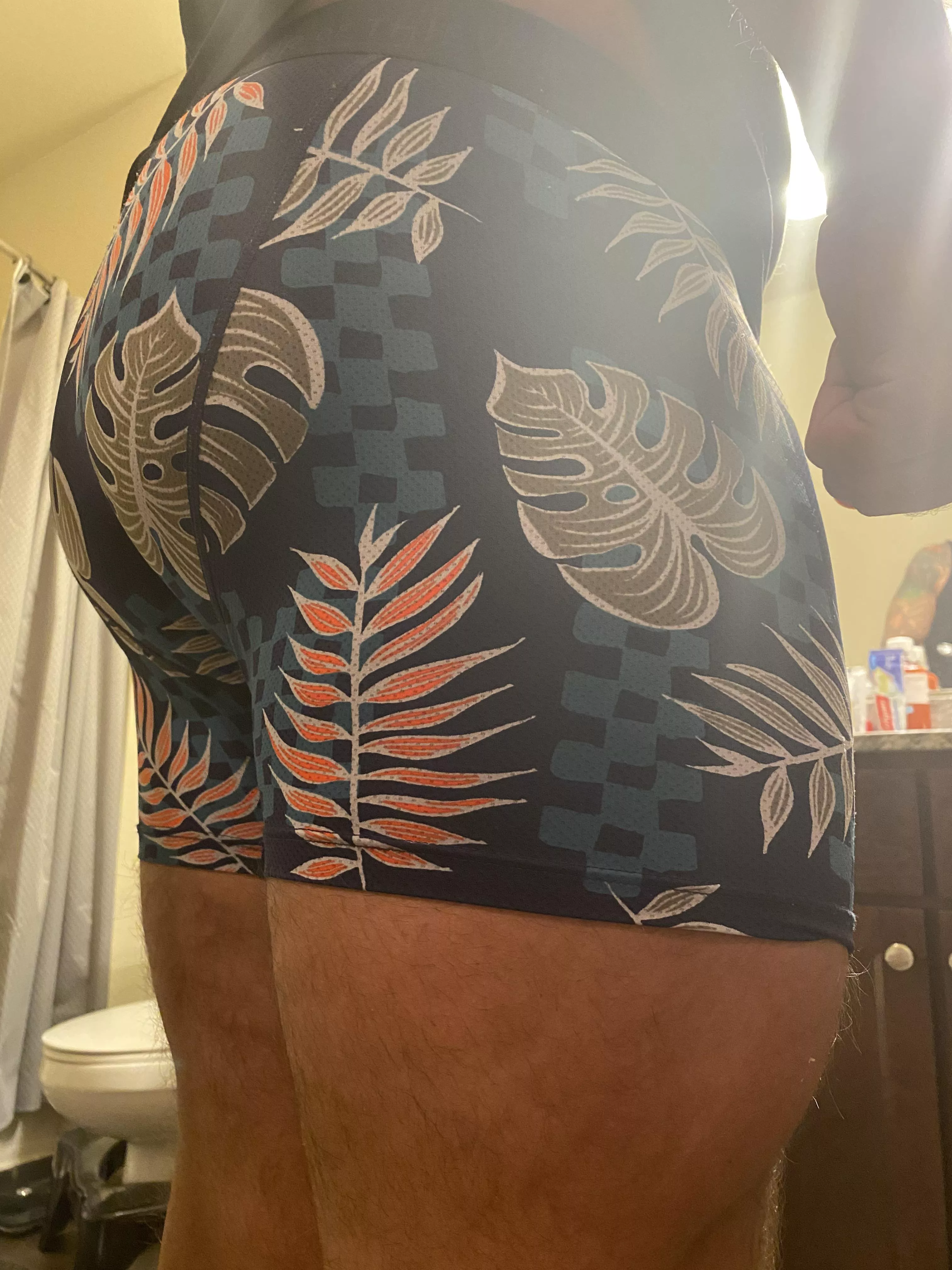 Squatting so much I’m a 32 waist but can’t find pants to fit my thighs in my size