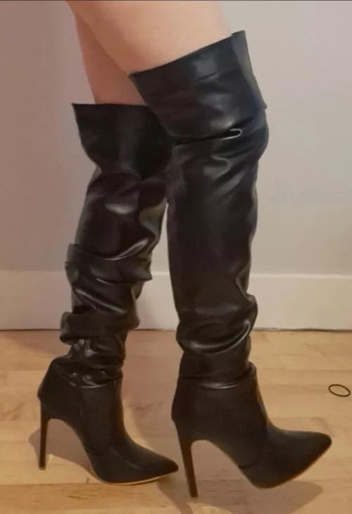 Still my favourite pair of boots ! 😍