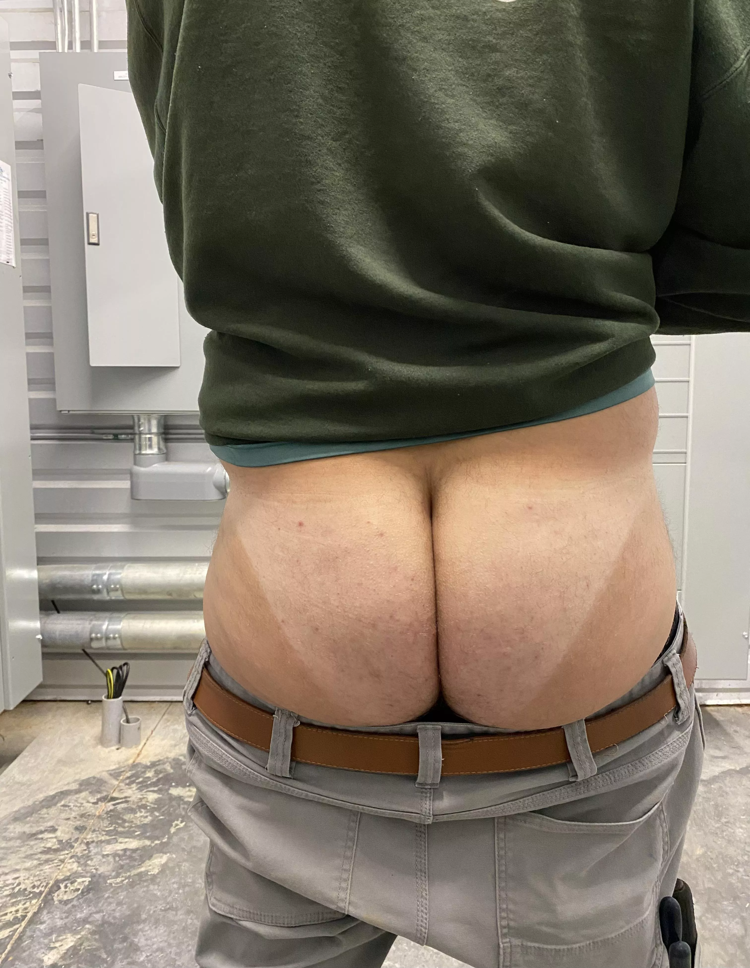 Taking nudes on the clock